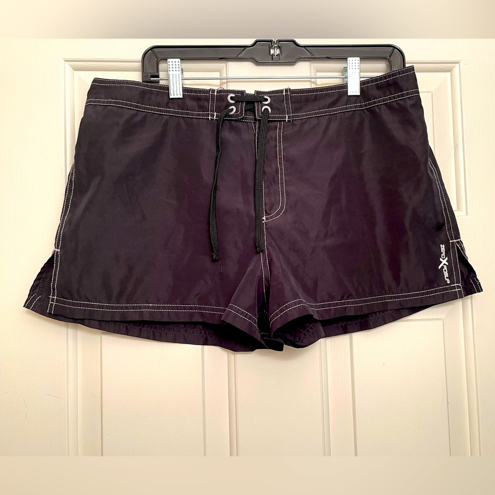 ZeroXposur active y2k black shorts running jogger